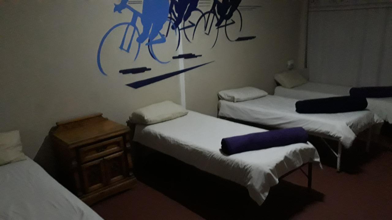 Hotel Paljas Backpackers à Potchefstroom Extérieur photo